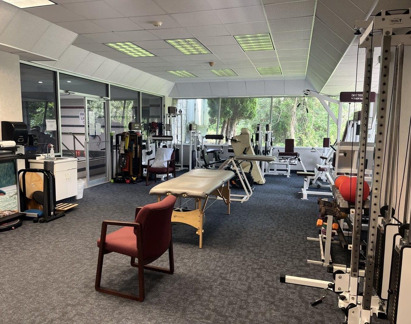 The physical therapy gym at Omni's Wallingford facility